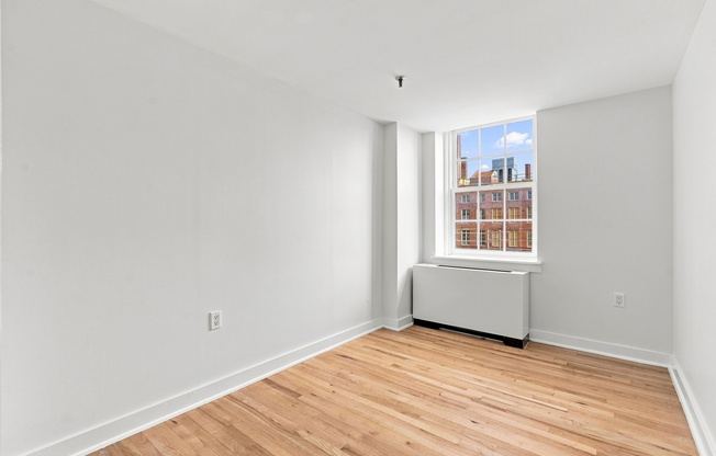 170 JOHN ST