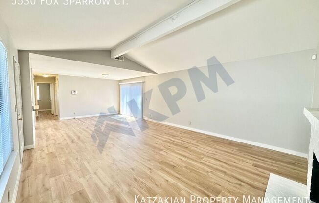 5530 FOX SPARROW CT