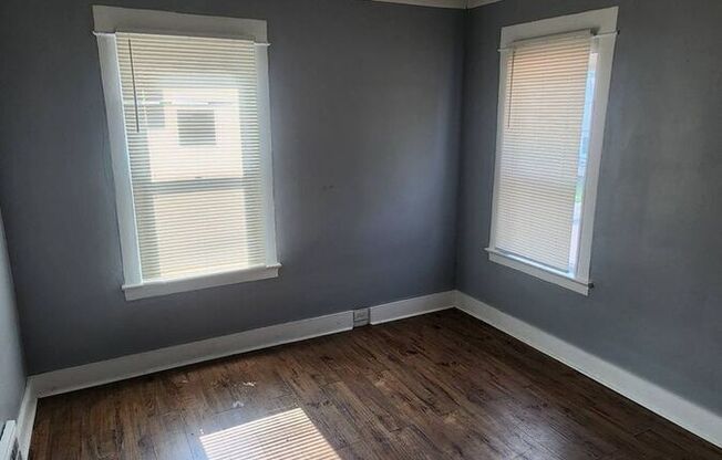 2145 W 100 ST