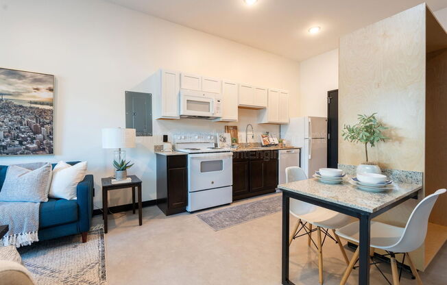 1 bed, 1 bath, 449 sqft, $745, Unit 118