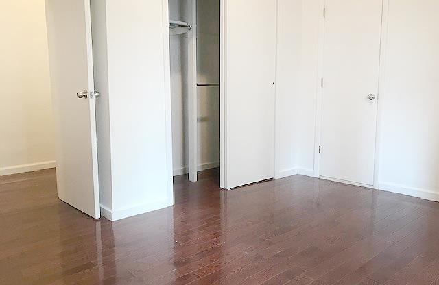 1 bed, 1 bath, 700 sqft, $3,050, Unit 10-H