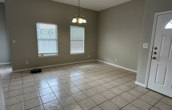 15505 PALMIRA AVE