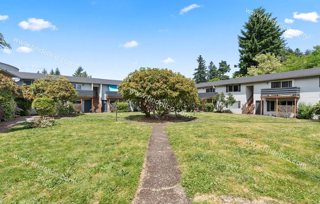 285RK - Wellington Square