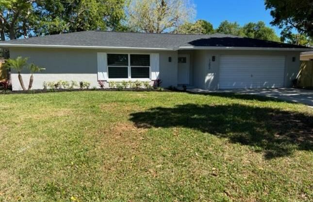 1202 R Wentworth Circle