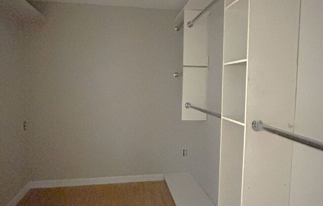 9620F Vinca Circle