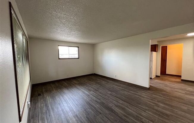 2 beds, 1 bath, 955 sqft, $1,695, Unit 1831