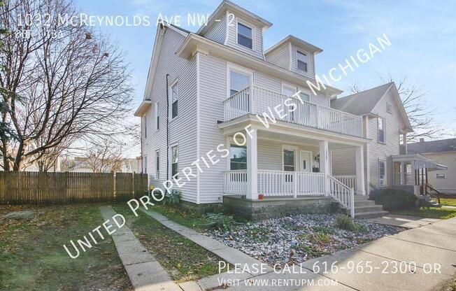 1032 MC REYNOLDS AVE NW