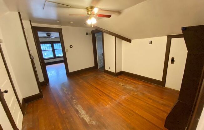 1 bed, 1 bath, $795, Unit Unit 3