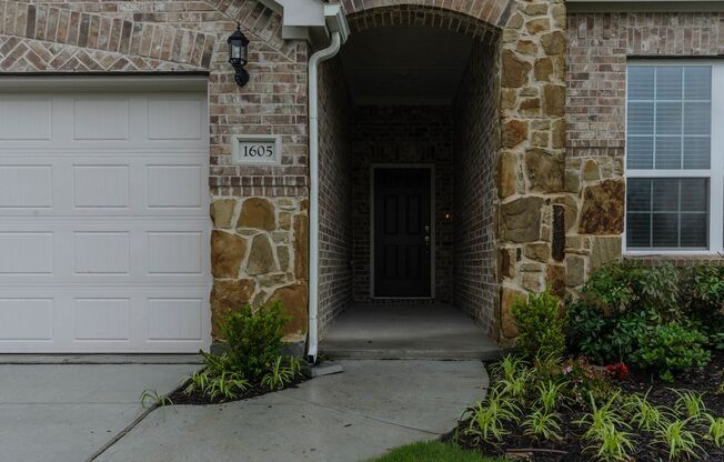Beautiful House with 3 beds and 2 baths with nice location. Stones elevation in front. This shall be the comfortable.