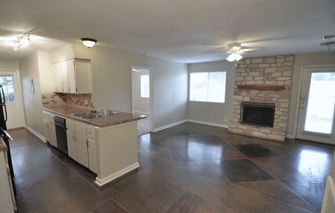 Upgraded Hill Country duplex