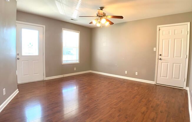 118 N Cavalcade Cir