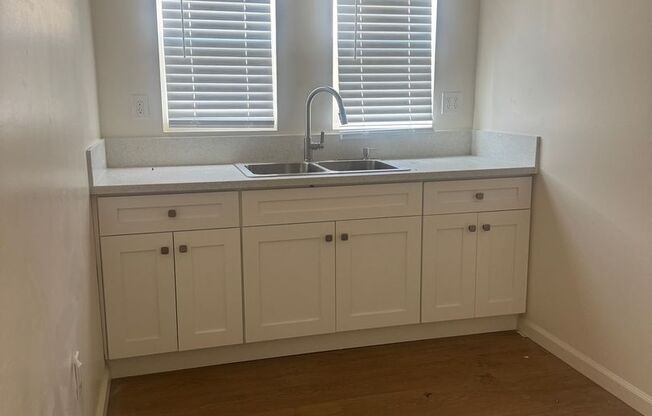 7501 CENTRAL APT