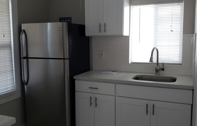 Studio, 1 bath, $1,595, Unit 3004