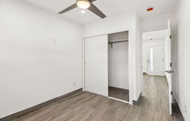 2 beds, 1 bath, 675 sqft, $2,300, Unit 18