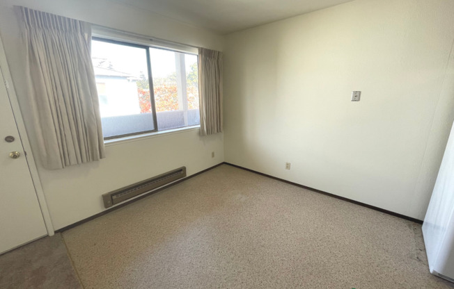 1 bed, 1 bath, $2,300