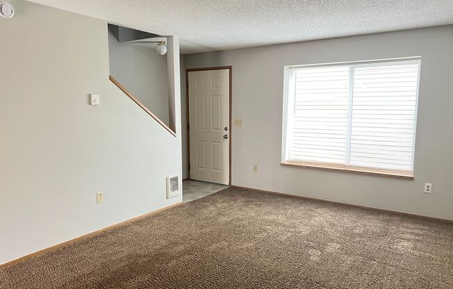 CCH5114--Apple Knoll Townhomes
