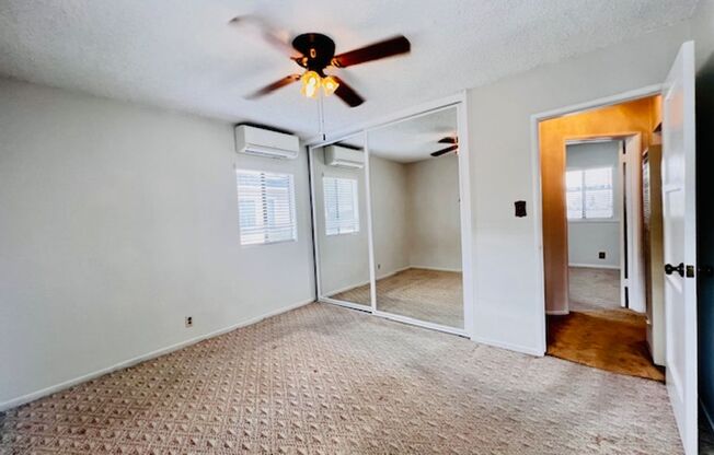 2 beds, 1 bath, $3,000, Unit 4159 183nd street