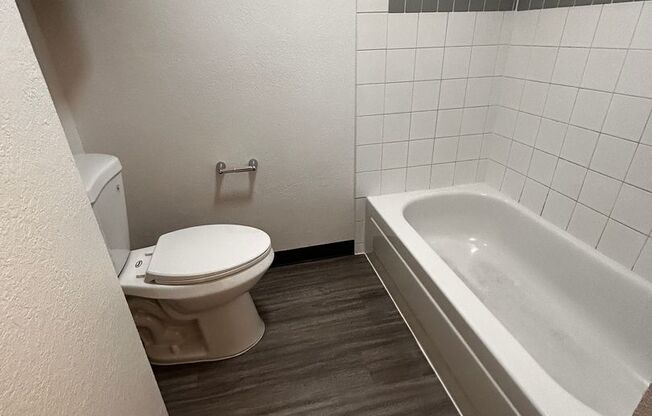 2 beds, 1 bath, 902 sqft, $1,375, Unit W - 053