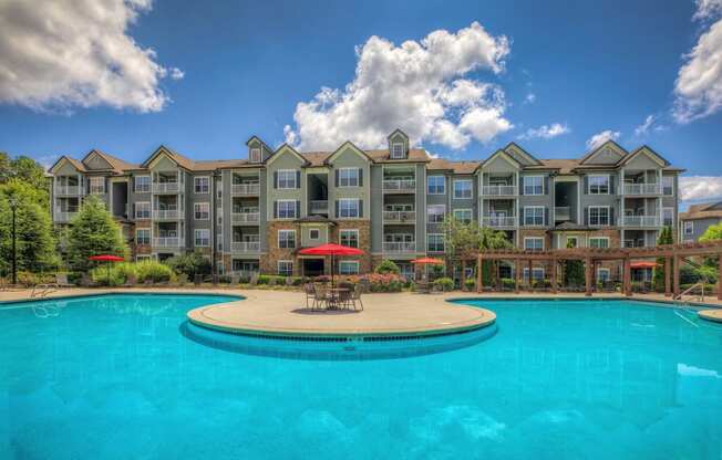 Luxury Apartments in Newnan| Stillwood Farms Apartments | Relax Resort Style