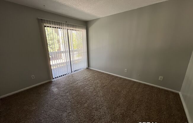 3 beds, 2 baths, $1,995, Unit # 101