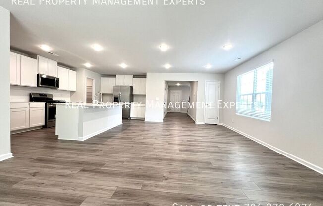 124 DORIAN PL