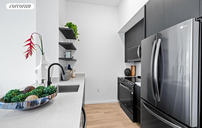 2 beds, 2 baths, $6,995, Unit 417