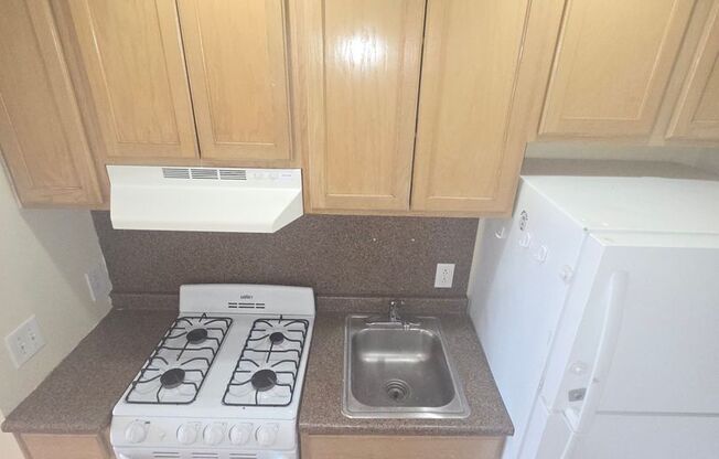 680 - BERGEN POINT BAYONNE RLTY LLC