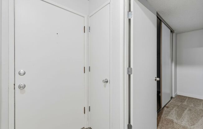 1 bed, 1 bath, 788 sqft, $1,395, Unit 401