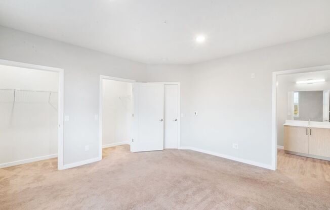 2 beds, 2 baths, 1,179 sqft, $2,800, Unit 4408