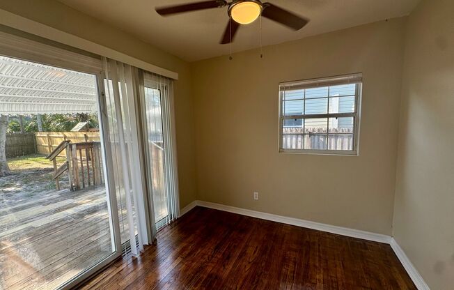 2 beds, 1 bath, $1,995