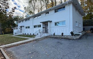 605012 - Wilma Apartments - 220 N. Hawthorne Road