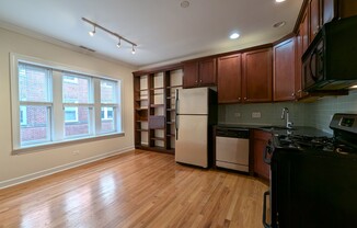 3244 N Clifton St 3252-E1