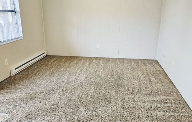 1 bed, 1 bath, 576 sqft, $775, Unit 3635-O