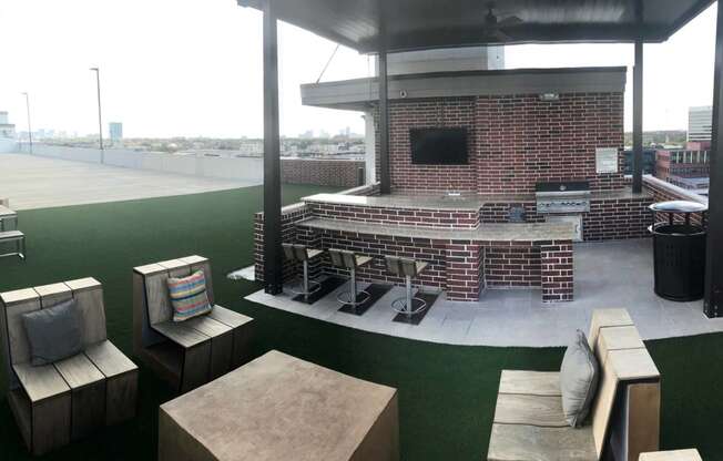 rooftop lounge at Tinsley on the Park apartments