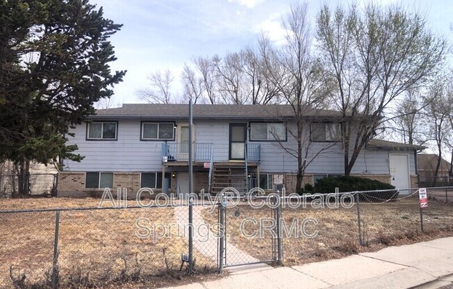 329 BONNIE CT