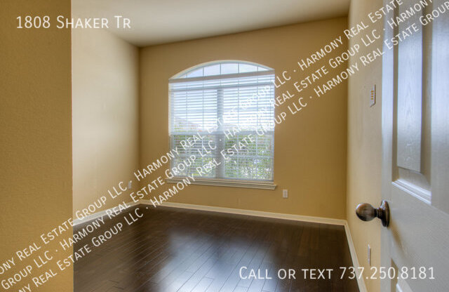 1808 SHAKER TRL