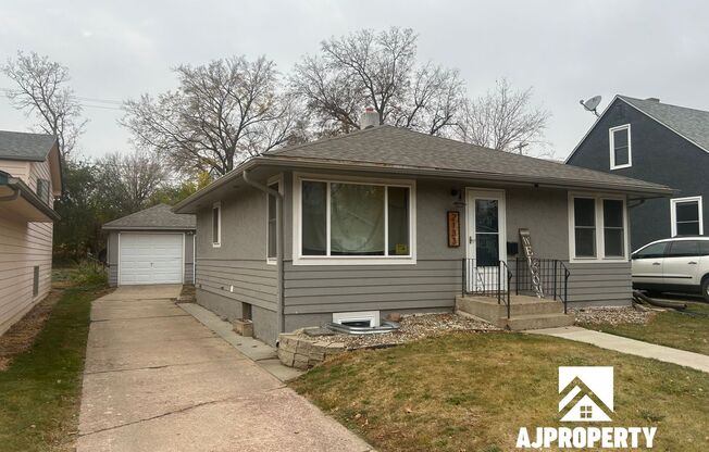 2133 S Norton Ave Sioux falls, SD 57105