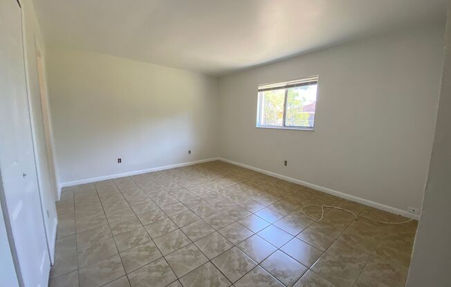 3223-3225 SW Santa Barbara Pl