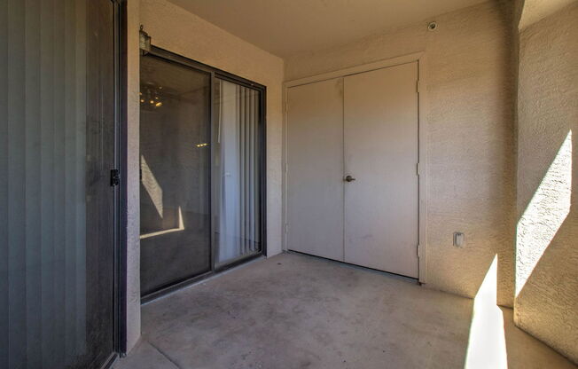 2 beds, 2 baths, 1,036 sqft, $1,600, Unit 284