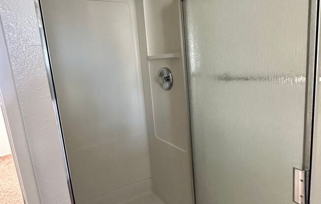 2 beds, 2 baths, 728 sqft, $2,825, Unit 07