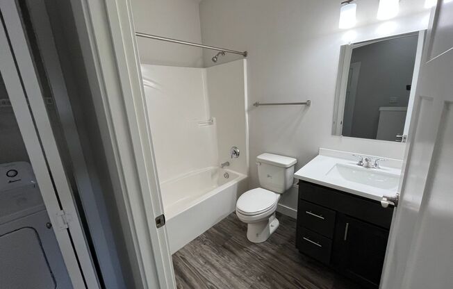 2 beds, 2.5 baths, 1,332 sqft, $1,995, Unit 4958-314