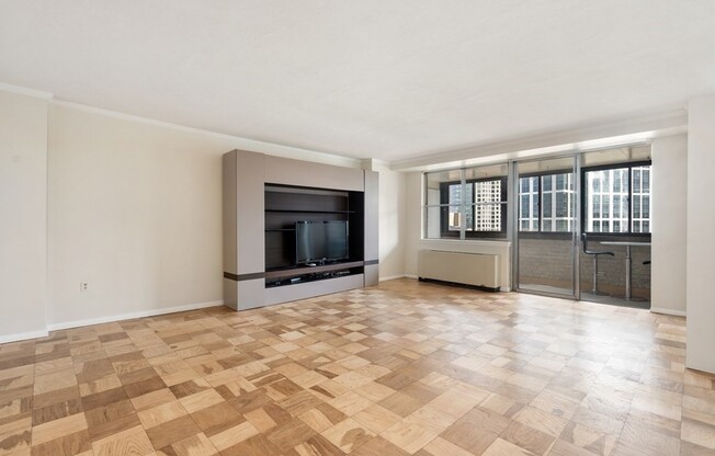 2 beds, 2 baths, 1,182 sqft, $4,325, Unit 12M