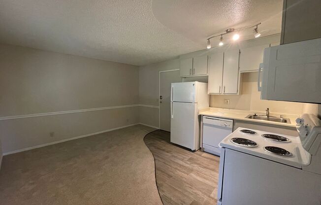 1 bed, 1 bath, $1,450, Unit 05
