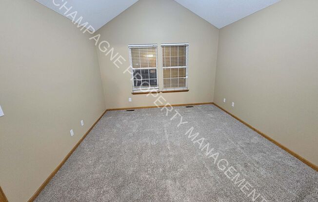 3 beds, 3 baths, 1,466 sqft, $1,675, Unit 6528