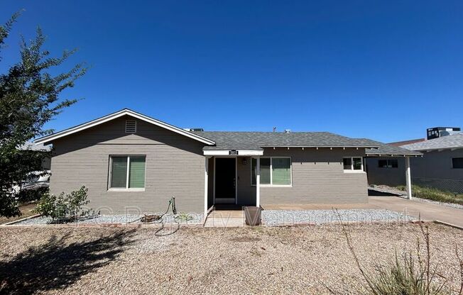 2812 N 35 ST