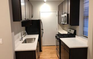 2 beds, 1 bath, $1,700, Unit 4255 #2