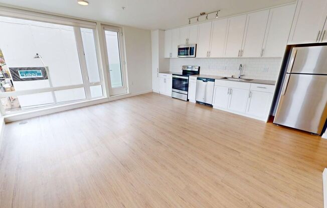 1 bed, 1 bath, 502 sqft, $2,145, Unit 319