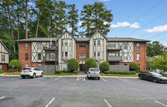 6851 Roswell Rd P-1