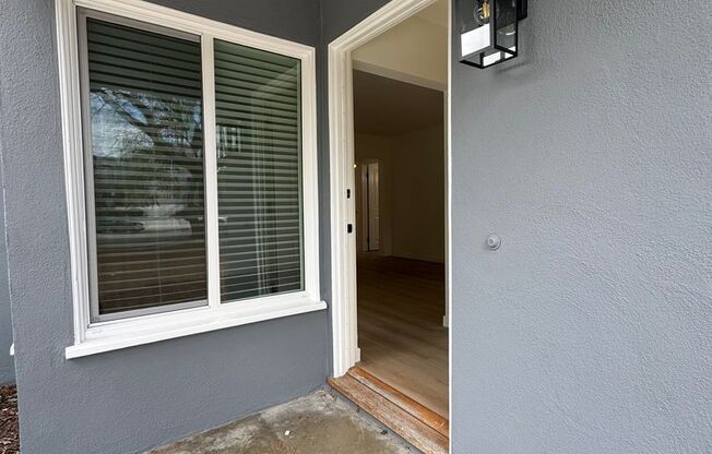 3 beds, 2 baths, 1,020 sqft, $6,499, Unit House