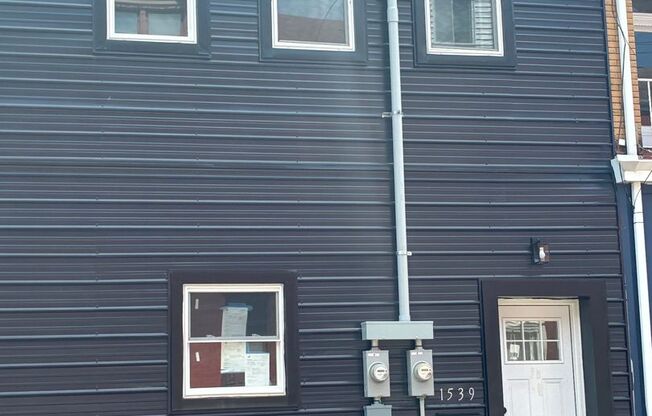 1539 Lowrie